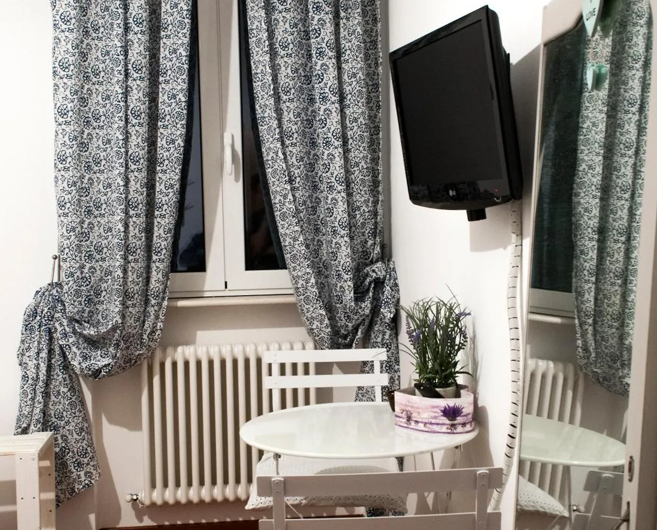 Vistazzurra B&B Ancona 3*,